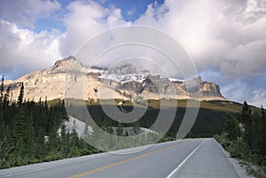 Icefields Parkway in Canadian Rockies photo