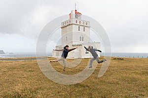 Iceland, dyrhÃÂ³laey lighthouse, young couple