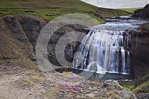 Iceland: Small water fall