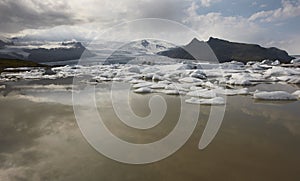 Iceland. Southeast area. Fjallsjokull glacier and icebergs.