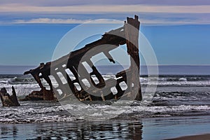 Iconic Oregon shipwreck of Peter Iredale