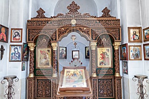 Iconostasis with a large number of Orthodox icons