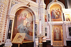 Icons inside Cathedral of Christ the Saviour