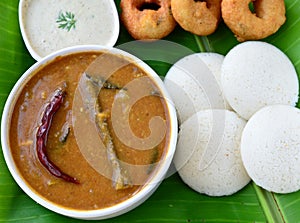 Idli Vada Sambhar