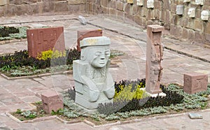 Idol statues from Tiwanaku