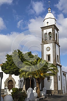 Iglesia de San Gines in Arrecife photo