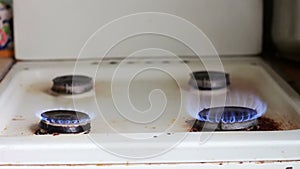 Ignition of the gas in the burner on the stove