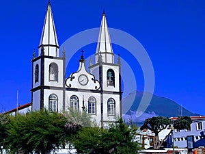 Igreja matriz Madalena Ilha Pico photo