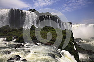 Iguassu (Iguazu; IguaÃÂ§u) Falls - Large Waterfalls photo