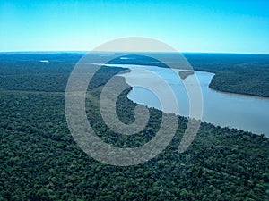 Iguaçu River and Parque Nacional Iguaçu on a sunny day