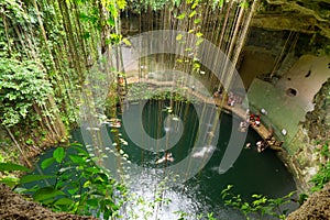 Ik-Kil Cenote