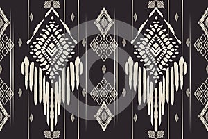 Ikat tribal seamless pattern. Ethnic Aztec fabric carpet boho chevron textile.Geometric African oriental traditional vector.