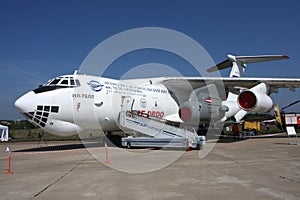 Il-76LL