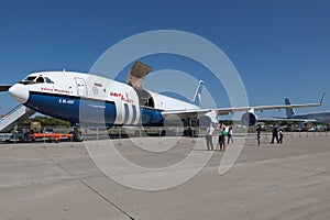 IL-96-400T