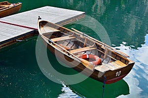 Il lago di Braies Ã¨ un posto molto suggestivo sulle Dolomiti