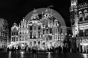 Grand place in Brussels at night