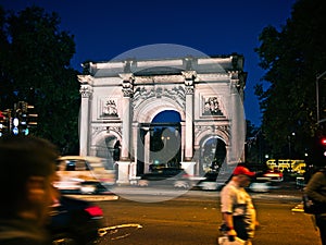 Marble Arch, London, England at night.