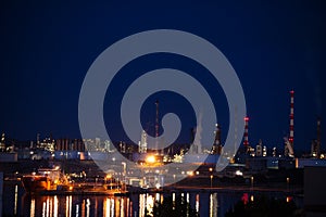 Illuminated petrochemical plant of Port de Bouc