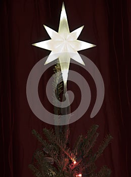 Illuminated Star Christmas Tree Topper