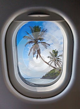 Illuminator and view of the beach, palm trees photo