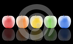 Illustration of apples on black background and its reflection