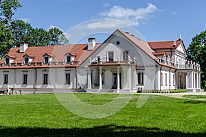 Ilzenberg Manor House at summer