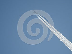 Aircraft spraying chem trails photo