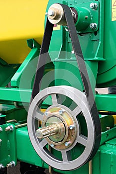 Belt drive. Row planter