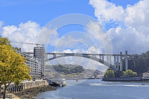 Image of the bridge Ponte da Arrabida over the Douro river near Porto