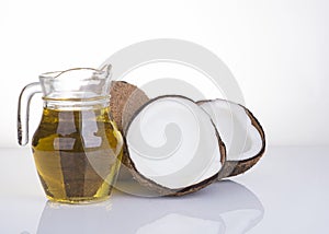 Image of Coconut oil for alternative therapy