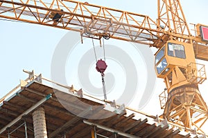 Image of the crane build city