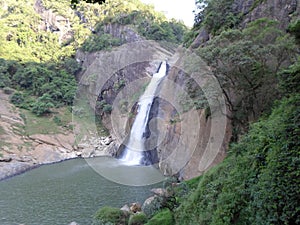 Diyaluma water Statue sri lanka