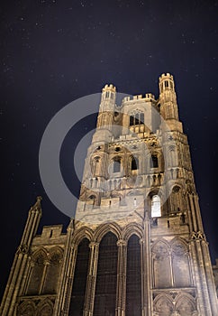 Image of Ely cathedral at night