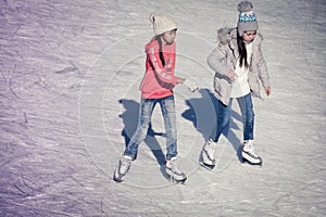 Image of group of children on the ice