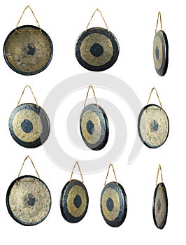 The image of the old traditional gong.