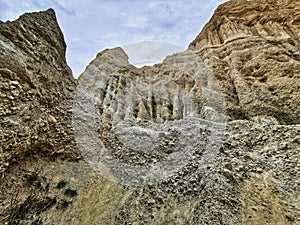 An image of Omarama cliffs made of layers of gravel and silt on the South Islans of New Zealand