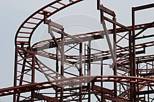 Sensation of Speed ??and Height on the Red Roller Coaster