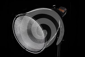 Speedlite and reflector