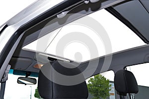 Image of sunroof hatch with glass.