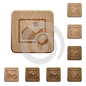 Image tagging wooden buttons photo