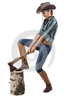 Image of young woman chops wood in profil