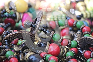Imitation Jewellery - Colorful Beads
