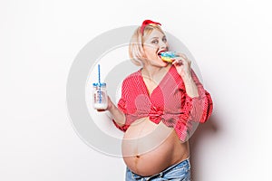 Improper diet during pregnancy leads to weight gain