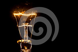 Incandescent lamp