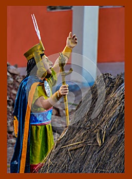 Incase chief statue        -peru 141
