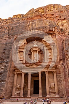 The incredible El Khasneh facade in Petra