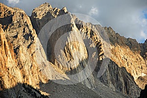 The Incredible Hulk Rock Formation In The Sierra Nevada Mountains