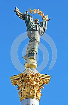 Independence monument in Kiev photo