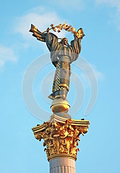 Independence monument in Kiev, Ukraine photo