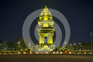 Independence monument in phnom penh cambodia